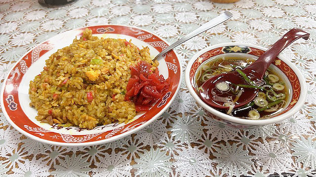 来々軒のチャーハン